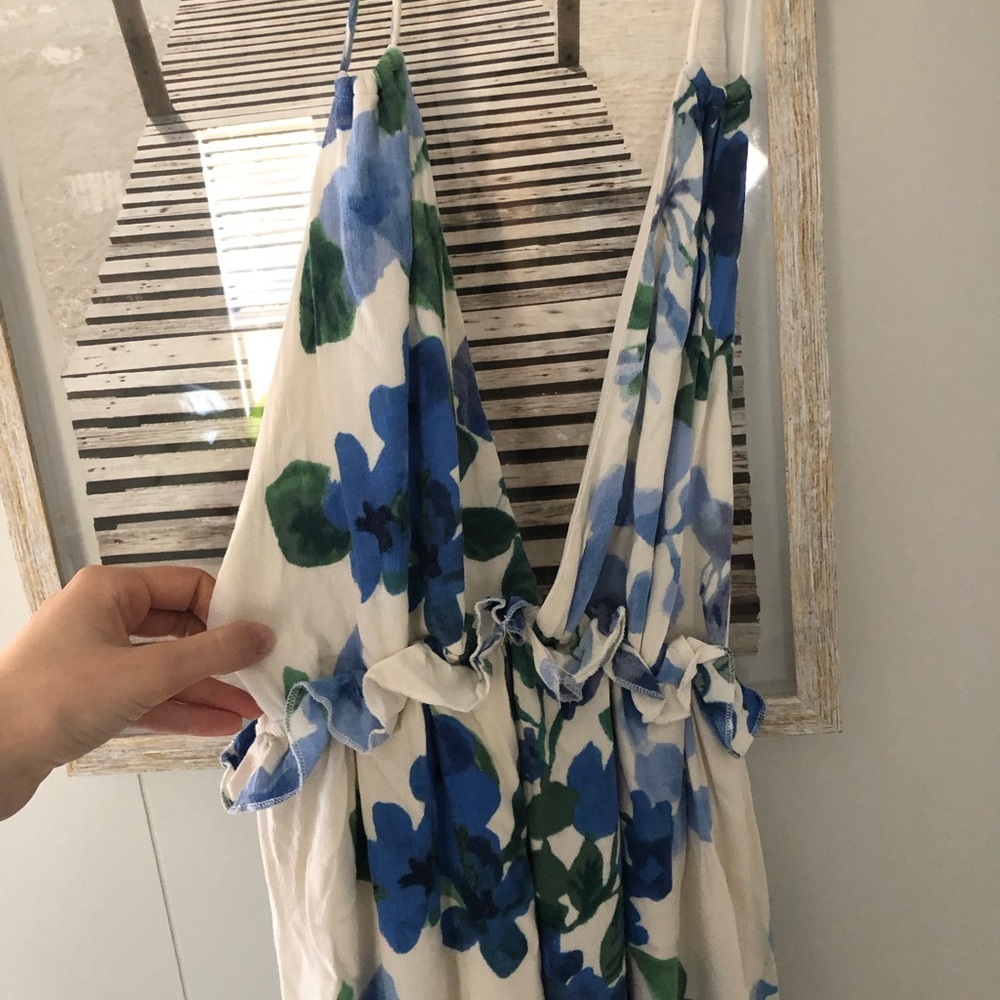 Lovestitch  Floral Halter Dress - Picture 6 of 10